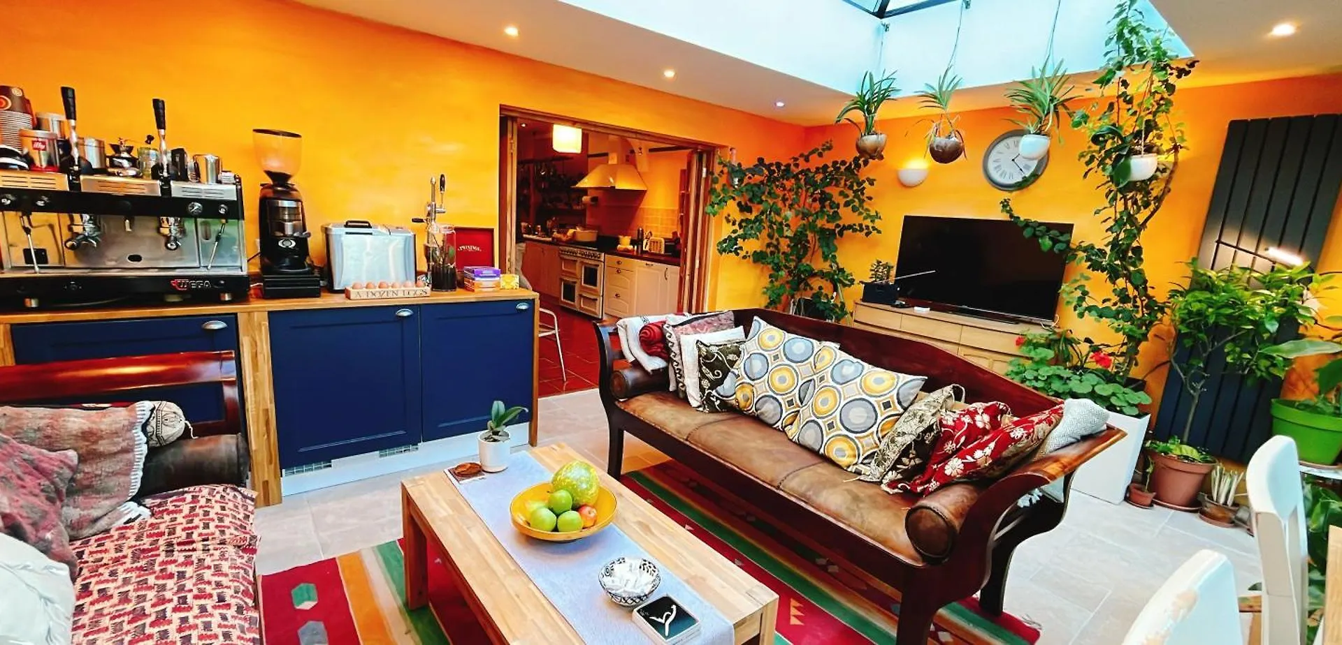 Bed and Breakfast Funky Urban Jungle à Cardiff 0*,  Royaume-Uni